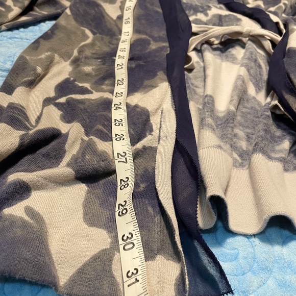 Vera Wang Watercolor Cardigan - Picture 7 of 7